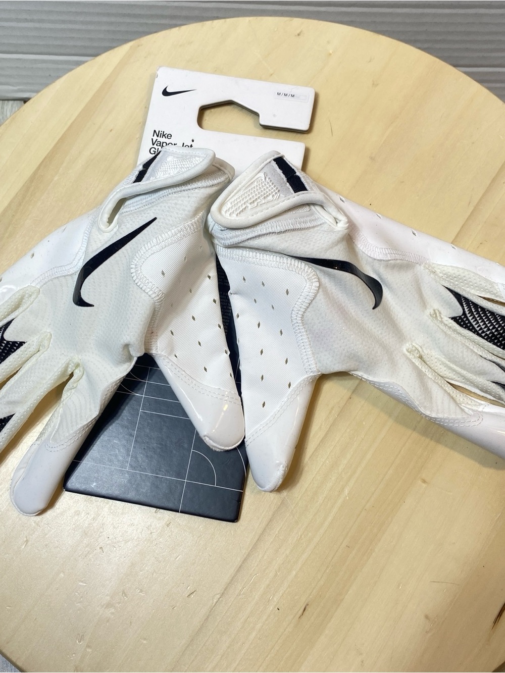 Nike Vapor Jet Football Gloves White/Black Adult Medium (M) Brand New With Tags